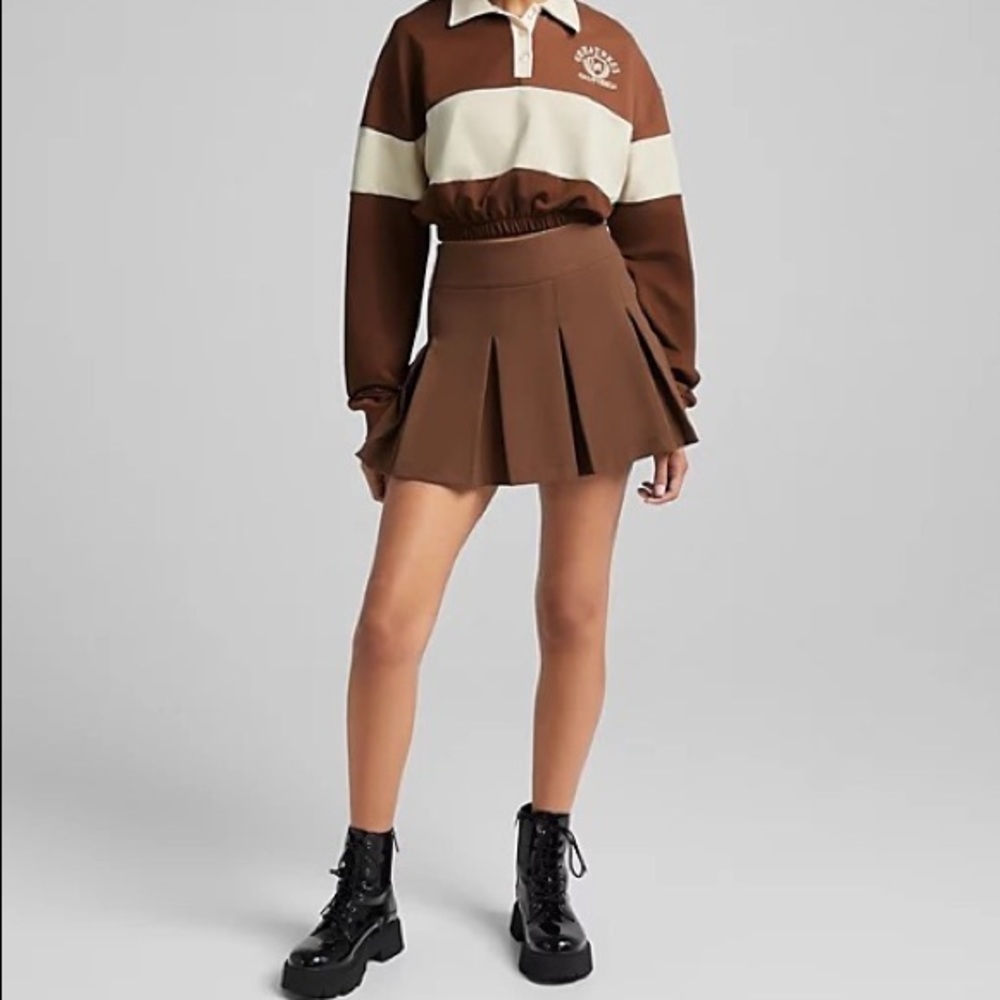 NWT Bershka chocolate brown pleated mini skirt women’s size small